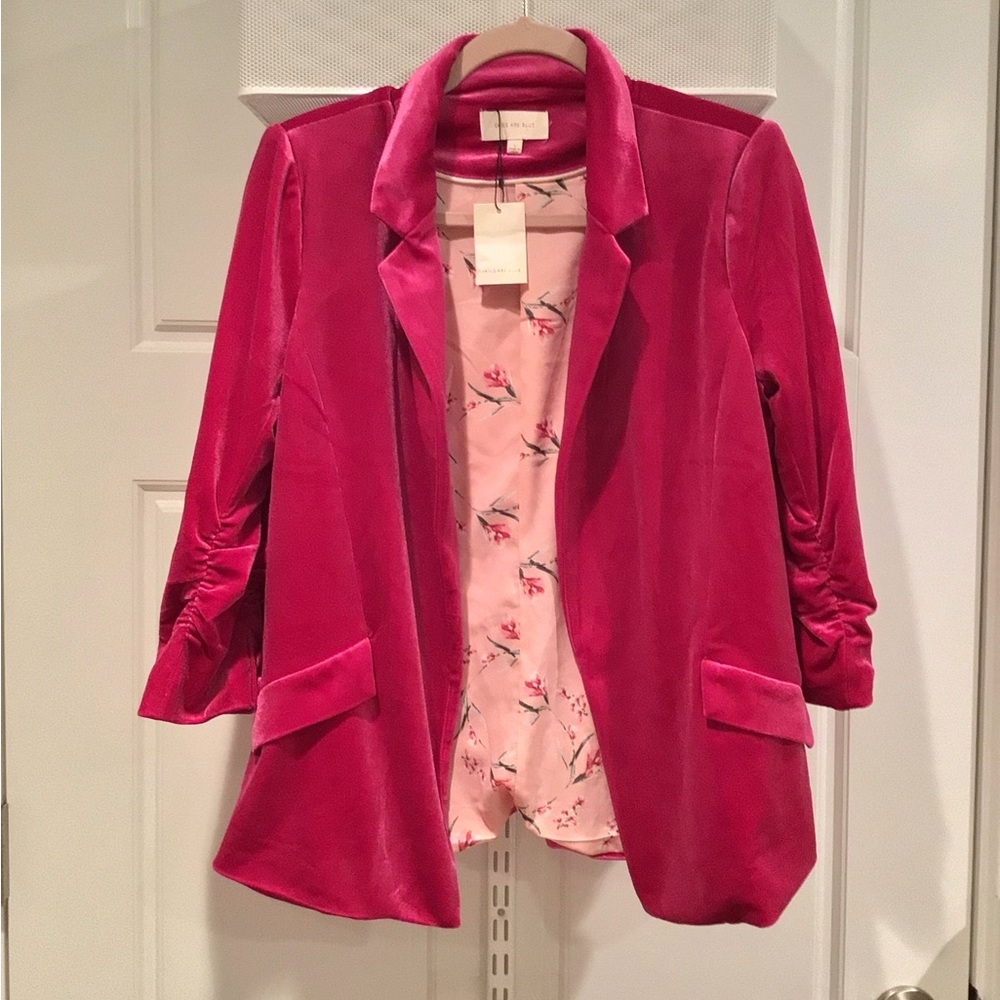 Skies Are Blue pink magenta velour blazer jacket S
